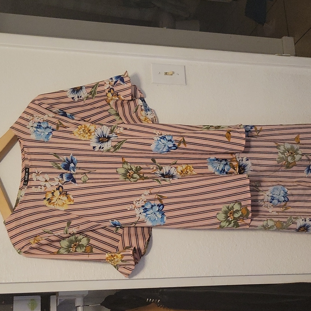 Womens 2x shirt long back